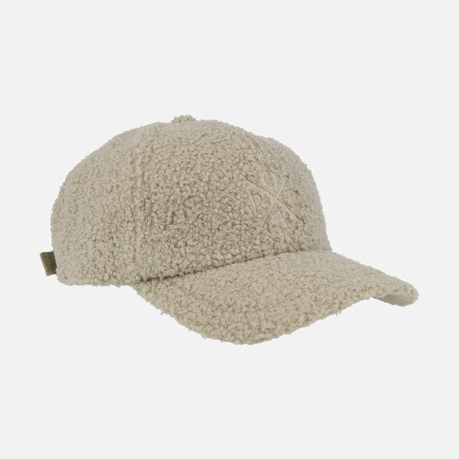 Popa Caps in furry fabric