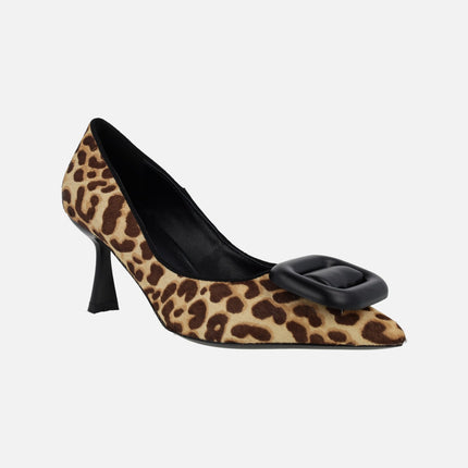 Tuc-P leopard animal print pumps