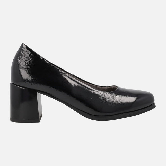 Black Patent leather pumps with wide heel