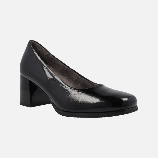 Black Patent leather pumps with wide heel