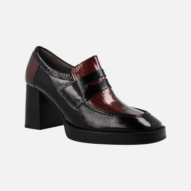 Patent leather moccasins with heel and platform in combined Black - Bordeaux