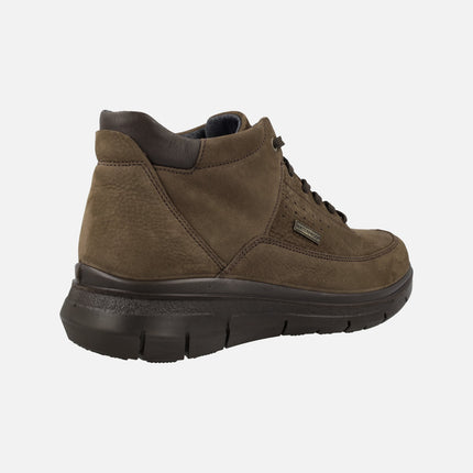 Botas para hombre en nobuck marrón con membrana Waterproof