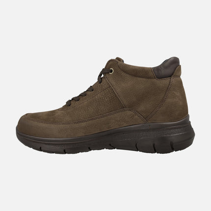 Botas para hombre en nobuck marrón con membrana Waterproof