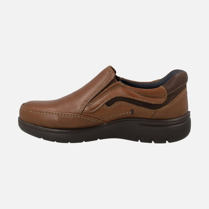 Leather moccasins with side elastics and waterproof membrane