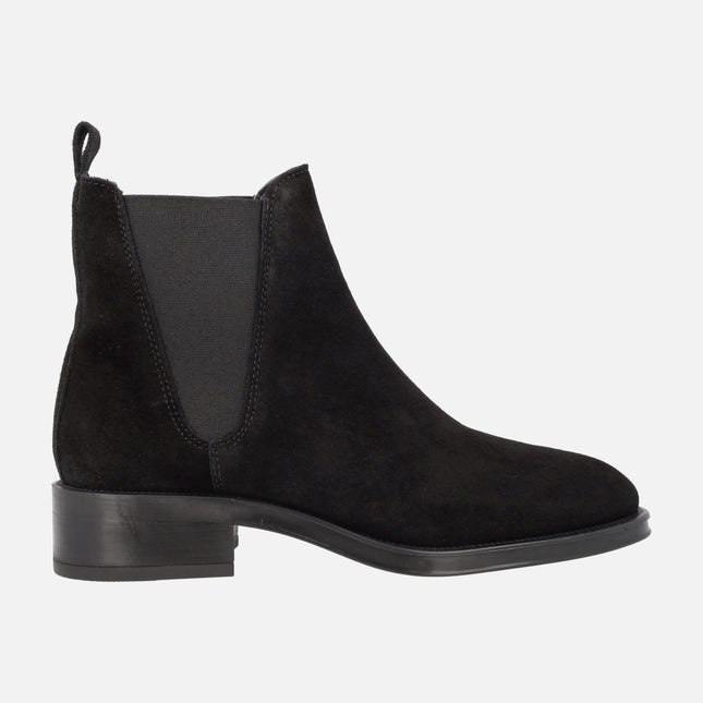 Alpe Couture chelsea Style Ankle boots in suede leather