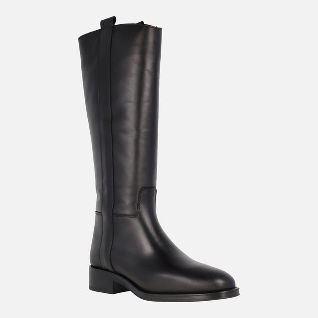 Botas altas en piel negra Alpe Couture