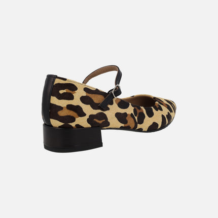 Zapatos estilo mary jane en animal print leopardo