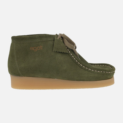 Botines de cordones en piel serraje estilo wallabee