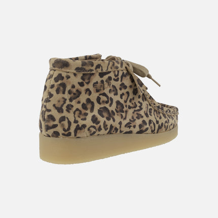 Botines de cordones en piel serraje leopardo estilo wallabee