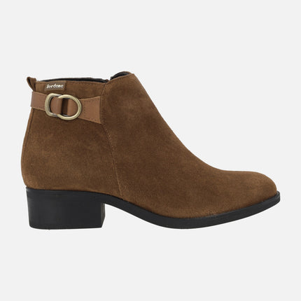 Brown suede boots with low heel Jordana