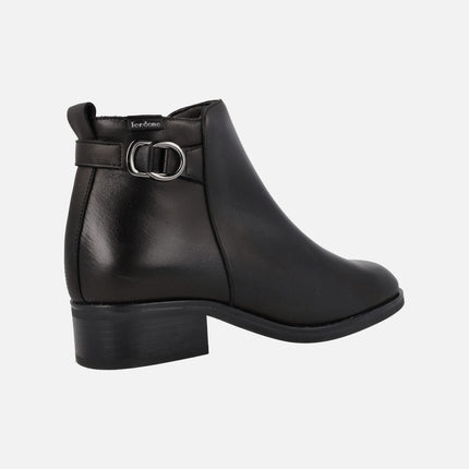 Black leather ankle boots with low heel Jordana