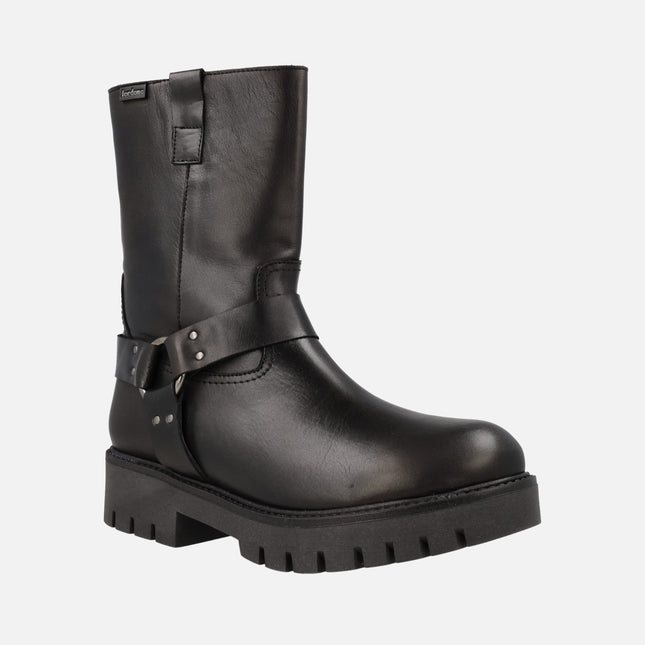 Botas bajas de estilo motero en piel negra Jordana