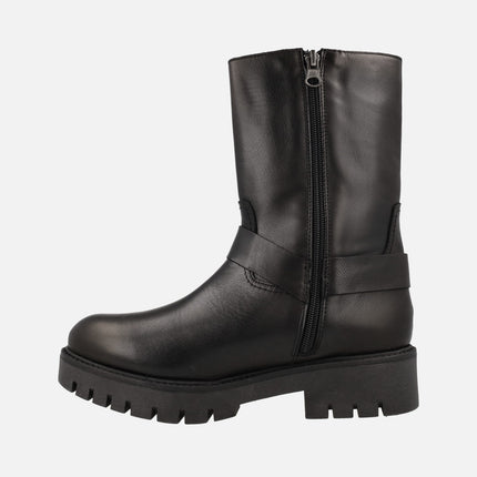 Botas bajas de estilo motero en piel negra Jordana