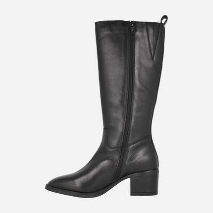 Black leather boots with high leg and medium heel