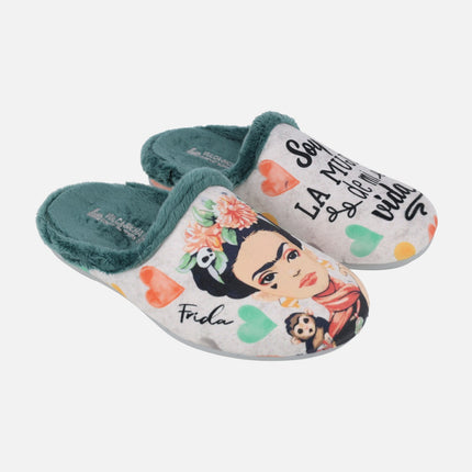 Frida house slippers I am the woman of my life in green combined