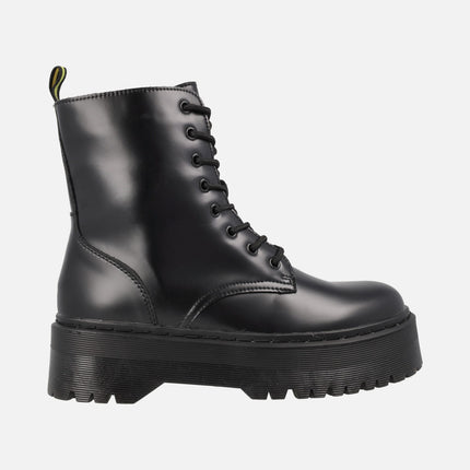 Botines de cordones estilo militar con plataforma en piel brillo negra