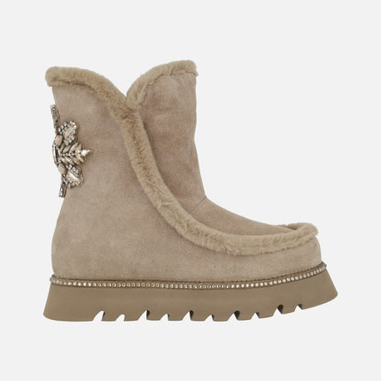 Jewel Boots in Beige Suede with Flower detail