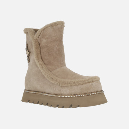 Jewel Boots in Beige Suede with Flower detail