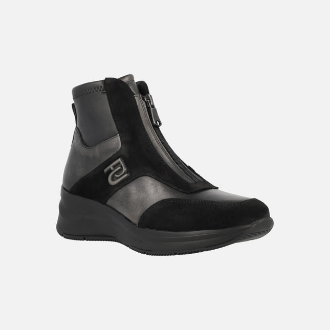 Booties with front zip in combined Black and metallic