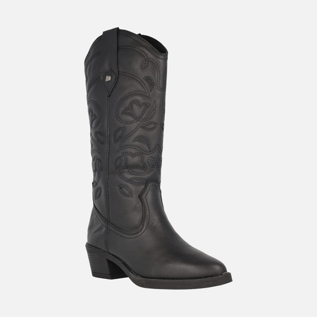 Teo Cowboy boots in black leather with embroidery