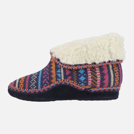 Closed house slippers for women in wool Candanchu Navy 