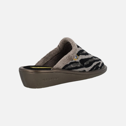 Animal print house slippers Tanzania grey