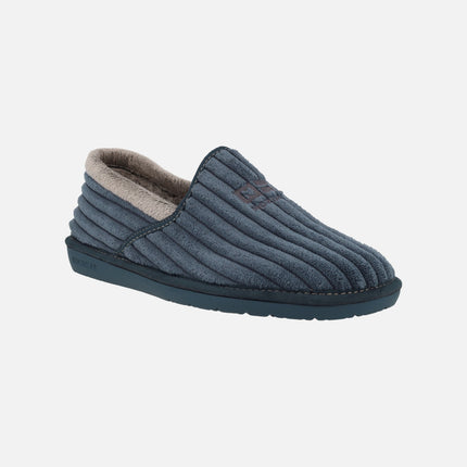 Closed house slippers for men in soft corduroy fabric