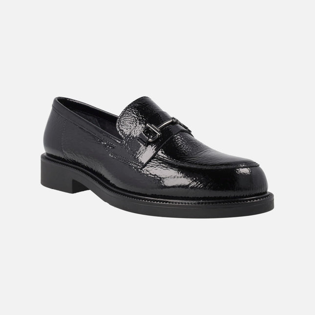 Black patent leather moccasins with metallic ornament