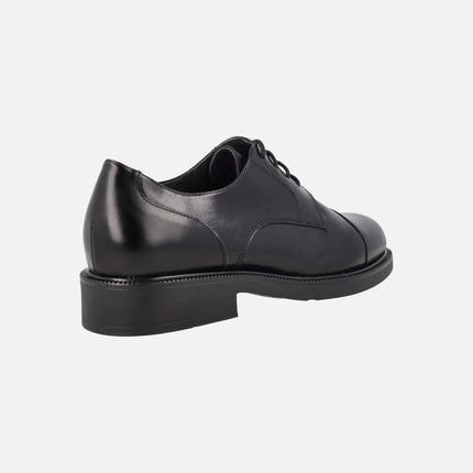 Black leather shoes with laces and straight toe