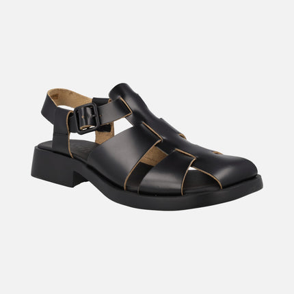 Dana Sandals crab style in black leather