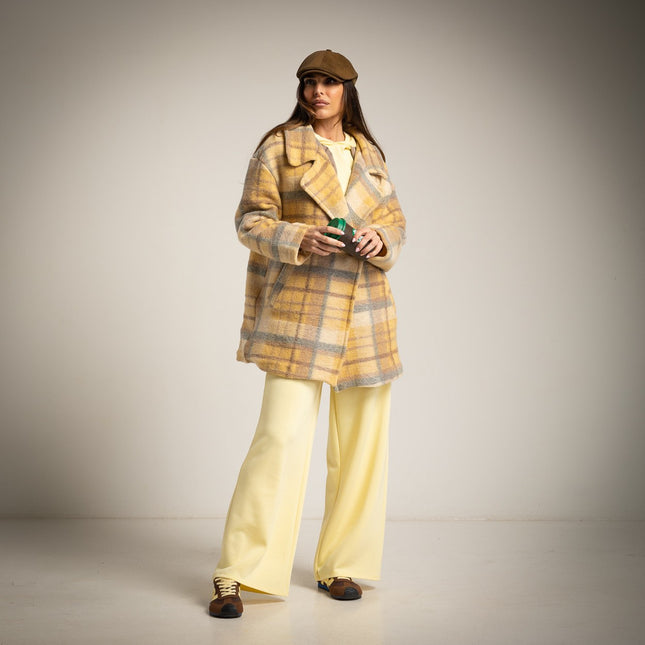 Checkered printed jacket in yellow combination