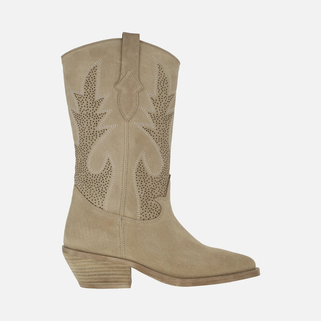 Botas cowboy Holly en serraje arena con bordados