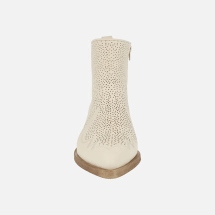 Cowboy style Alpe Holly boots in off white leather