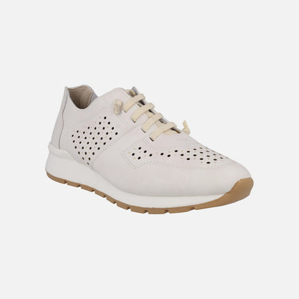 Sneakers with perforations and elastic cords