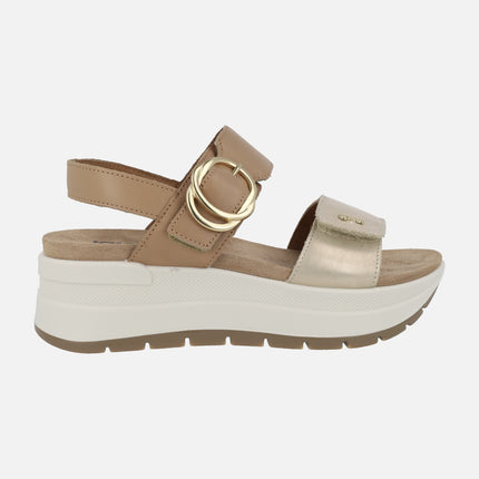 Platform sandals with velcro strips in gold combi