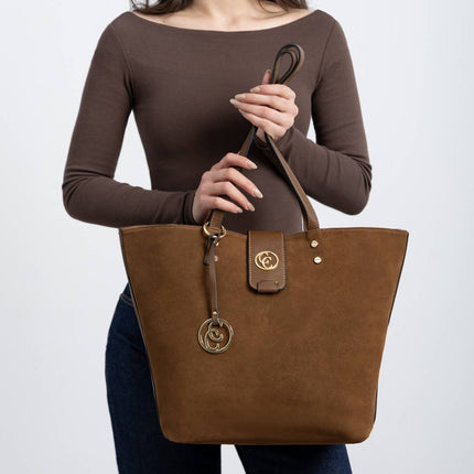 Shopper style bags in brown combination