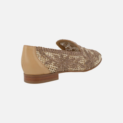Mocasines de tejido trenzado con detalle de flores