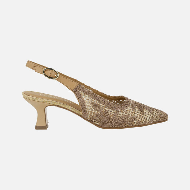 Open heel pumps in braided fabric with flower detail