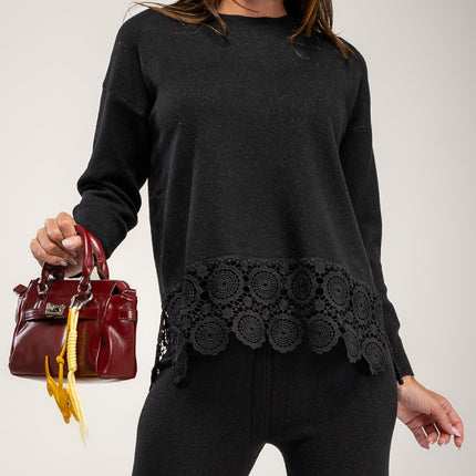 Sweater Black with lace hem