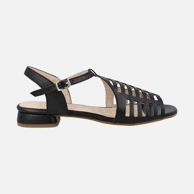 Black leather sandals grid effect