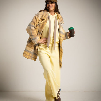 Checkered printed jacket in yellow combination