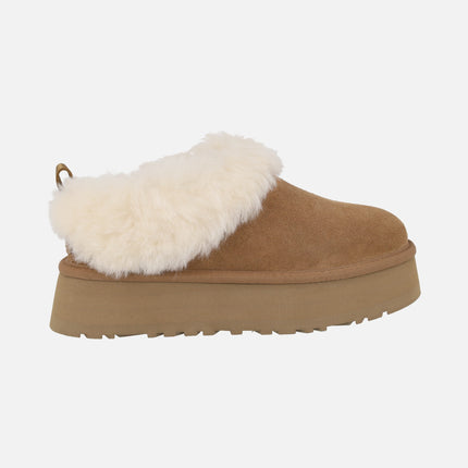 Ugg Tazzelle chesnut con vuelta de pelo y plataforma