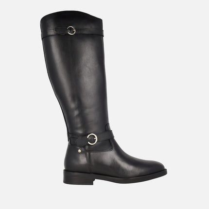 Botas altas de piel con detalle de hebillas Puertollano