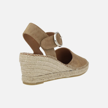 Medium wedged espadrilles in brown suede with buckle