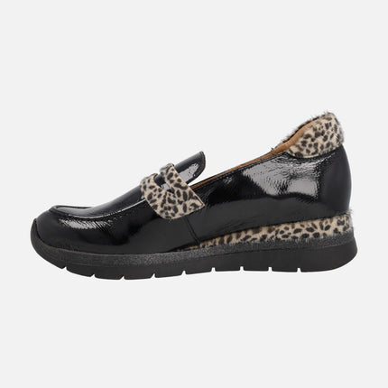 Mocasines Polar en piel charol con detalles en animal print