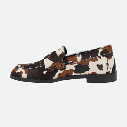 Mocasines Khan en animal print vaca