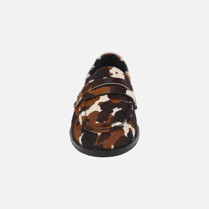 Mocasines Khan en animal print vaca