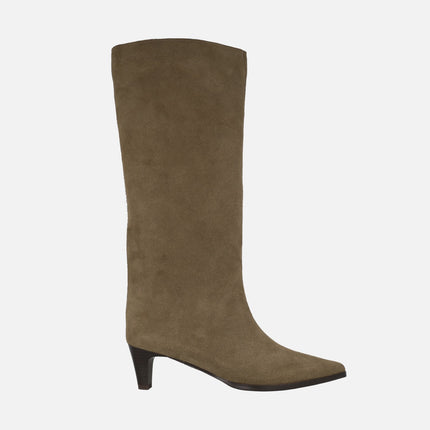 Botas altas de piel Wilma con tacones kitten