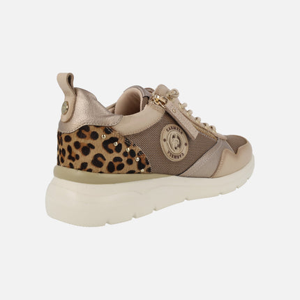 Deportivas multi material metalizadas con talón en animal print