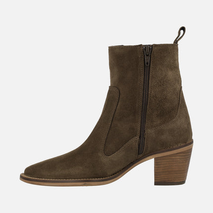 Botines de tacón Alpe Nevada en serraje marrón